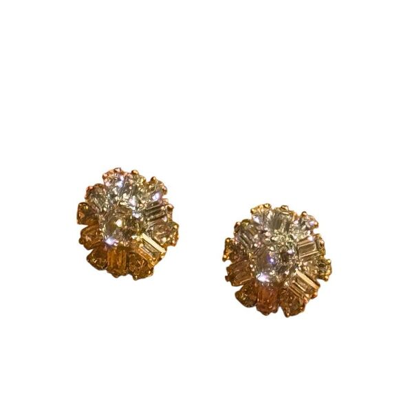 Swarovski Elegant Rhodium plated Silver Stud Earrings - Picture 3 of 6
